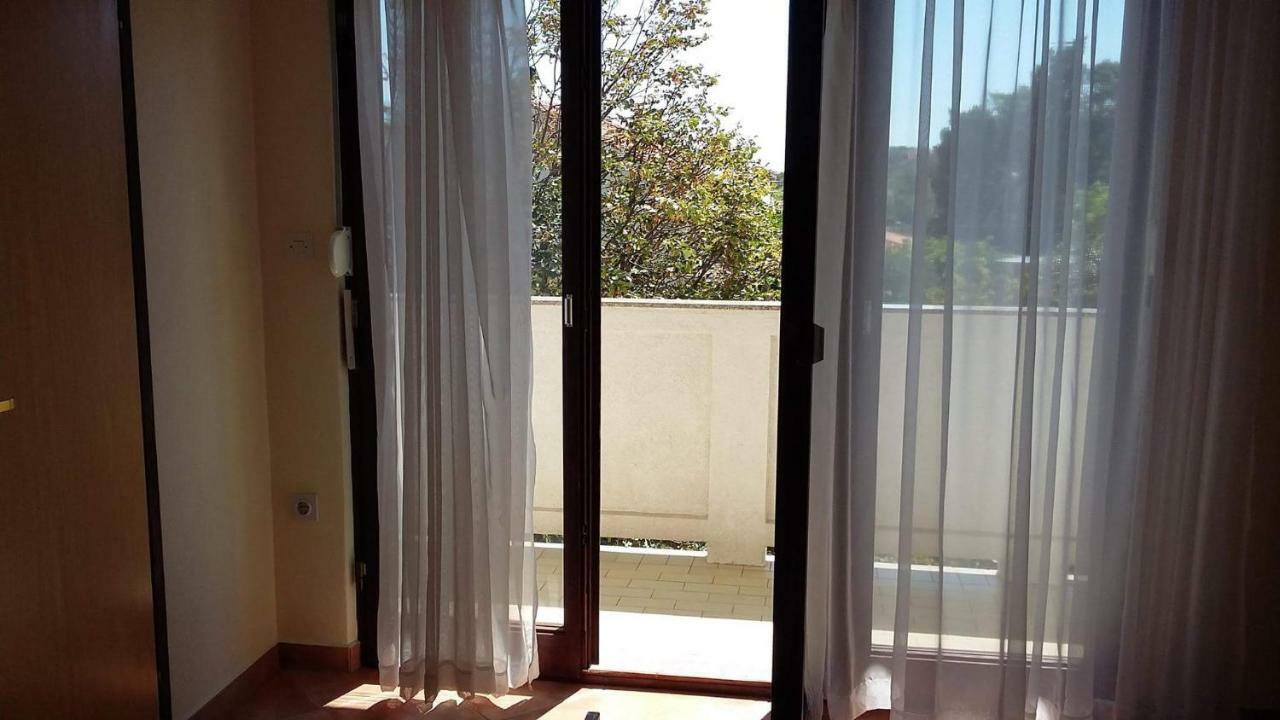 Apartman Anka Palit Exterior photo